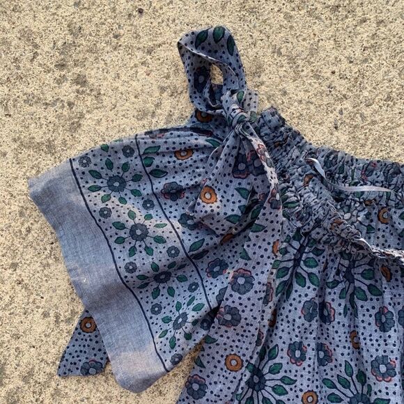 Loft off shoulder flutter sleeve top. XS - Picture 3 of 6